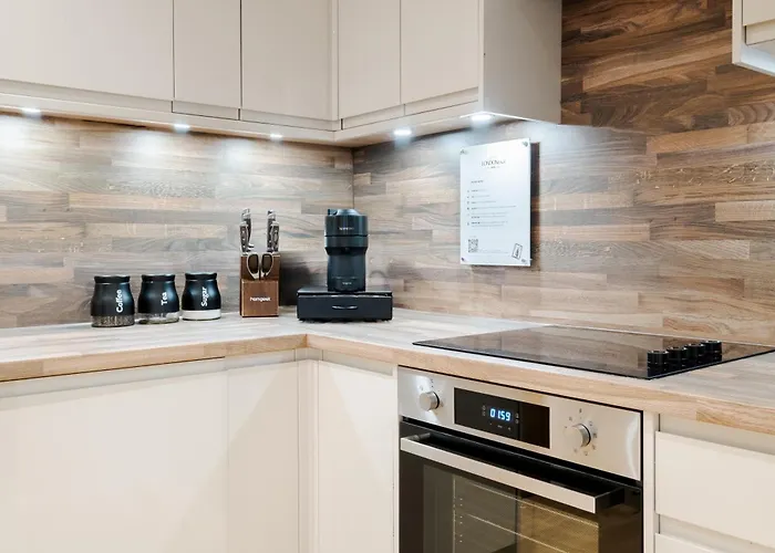 Luxury Apartment In The Heart Of Central London